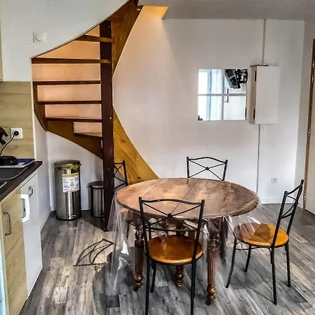 Clisson Duplex Dans Quartier Plein De Charme Apartment Exterior photo